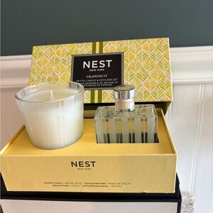 NEST New York Grapefruit PETITE Candle & Reed Diffuser Set - BNWB